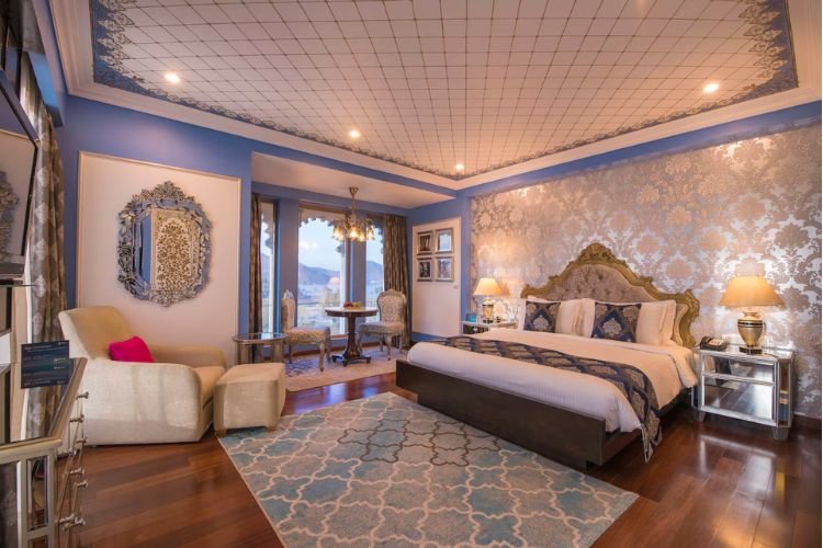 radisson blu palace udaipur room views